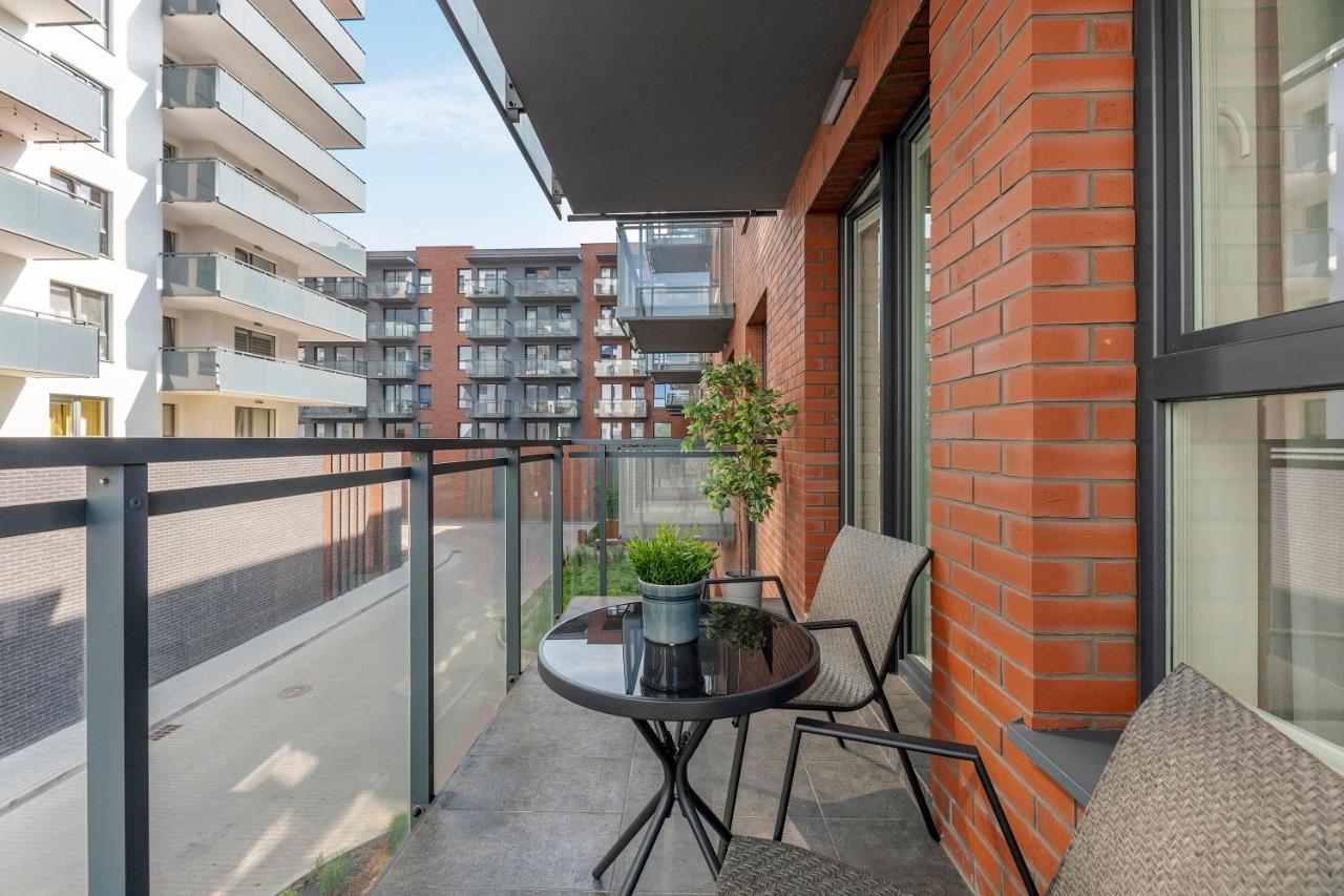 Bastion Walowa City Center & Parking By Downtown Apartments Gdansk Ngoại thất bức ảnh