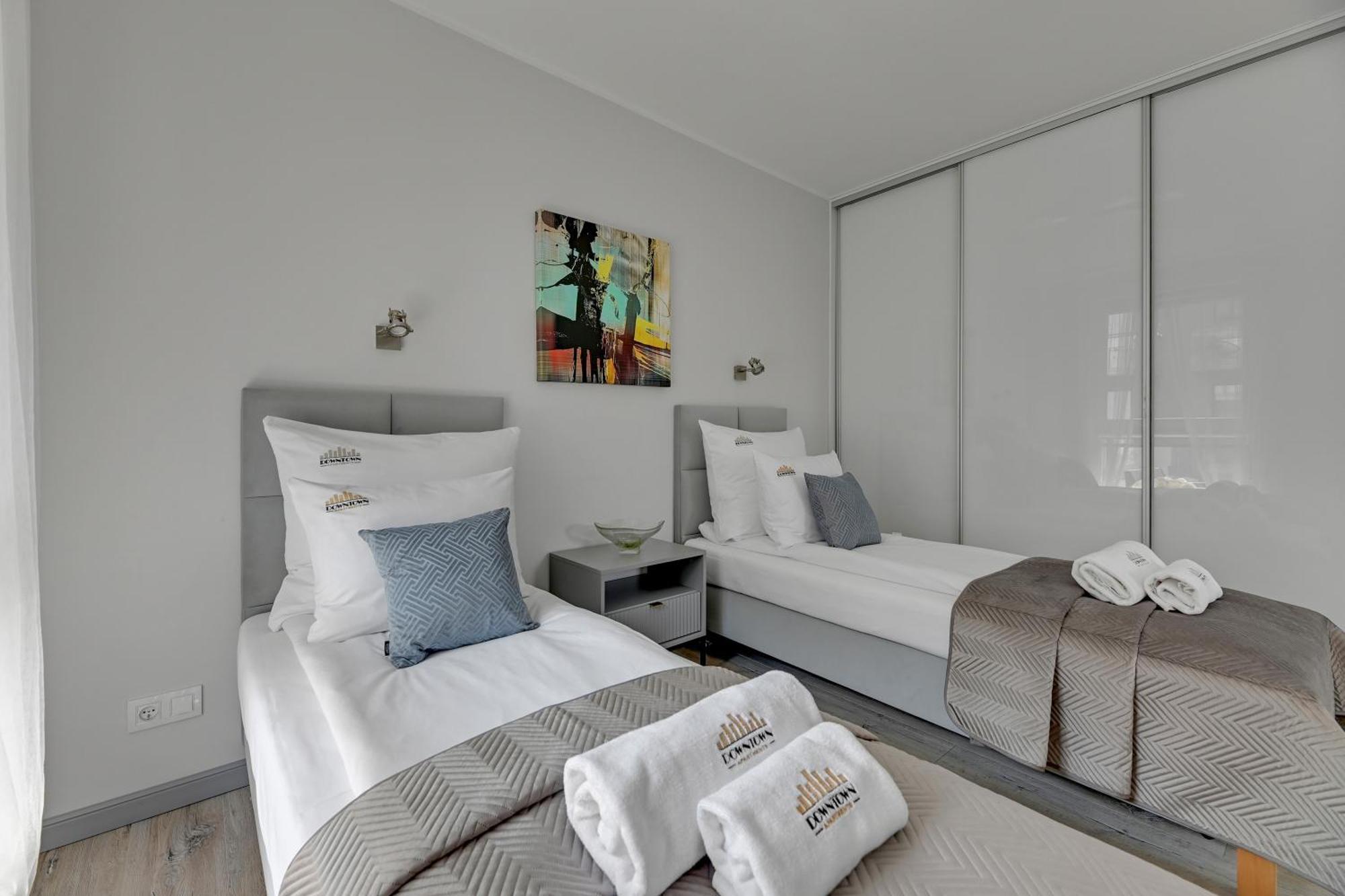 Bastion Walowa City Center & Parking By Downtown Apartments Gdansk Ngoại thất bức ảnh