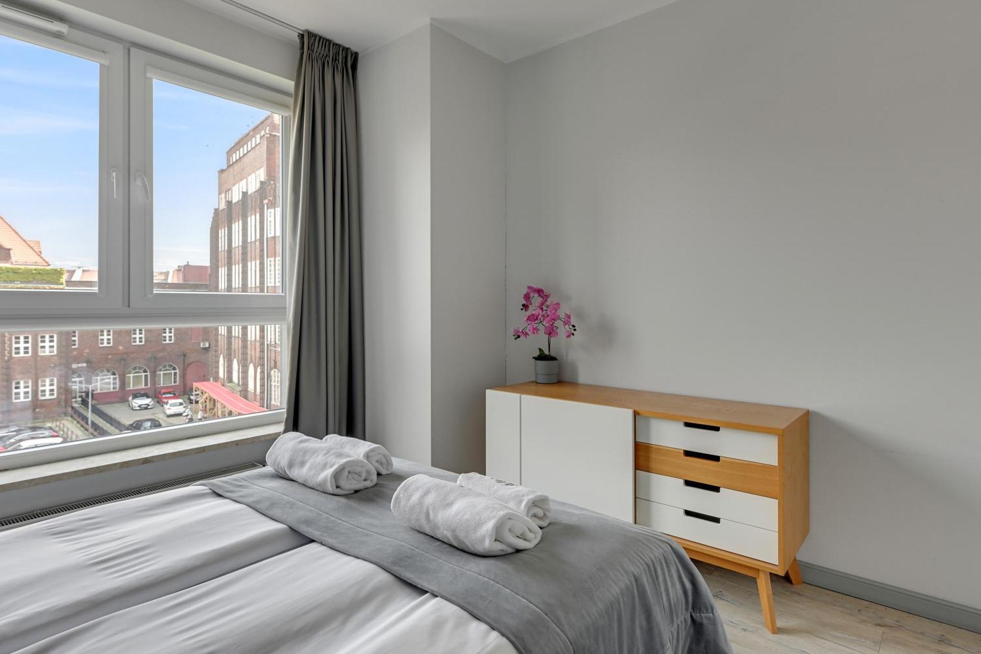Bastion Walowa City Center & Parking By Downtown Apartments Gdansk Ngoại thất bức ảnh